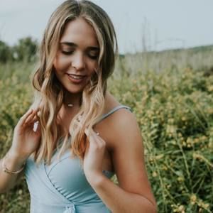 Meet your Posher, Julia